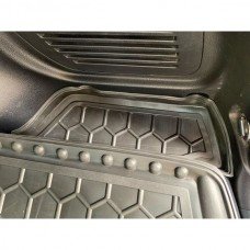 Килимок в багажник для Toyota RAV4 2013- (повнорозмірна запаска) (Avto-Gumm)