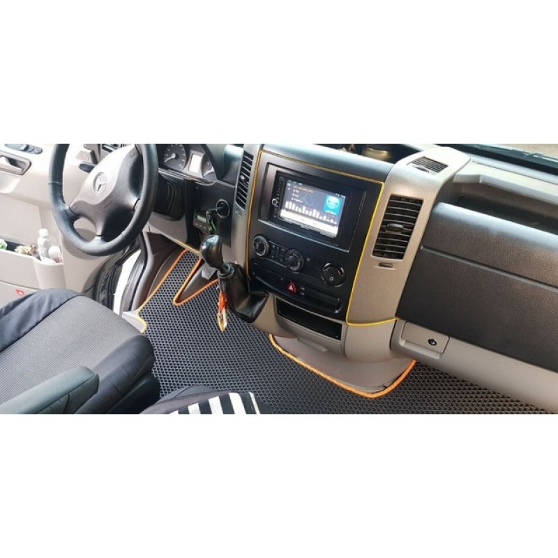Комплект класичних EVA ковриків для Mercedes Benz W906 Sprinter II (2006-2018)