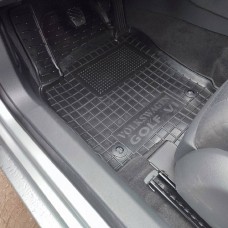 Коврики в салон Volkswagen Golf 5 03-/6 09- (Avto-Gumm)