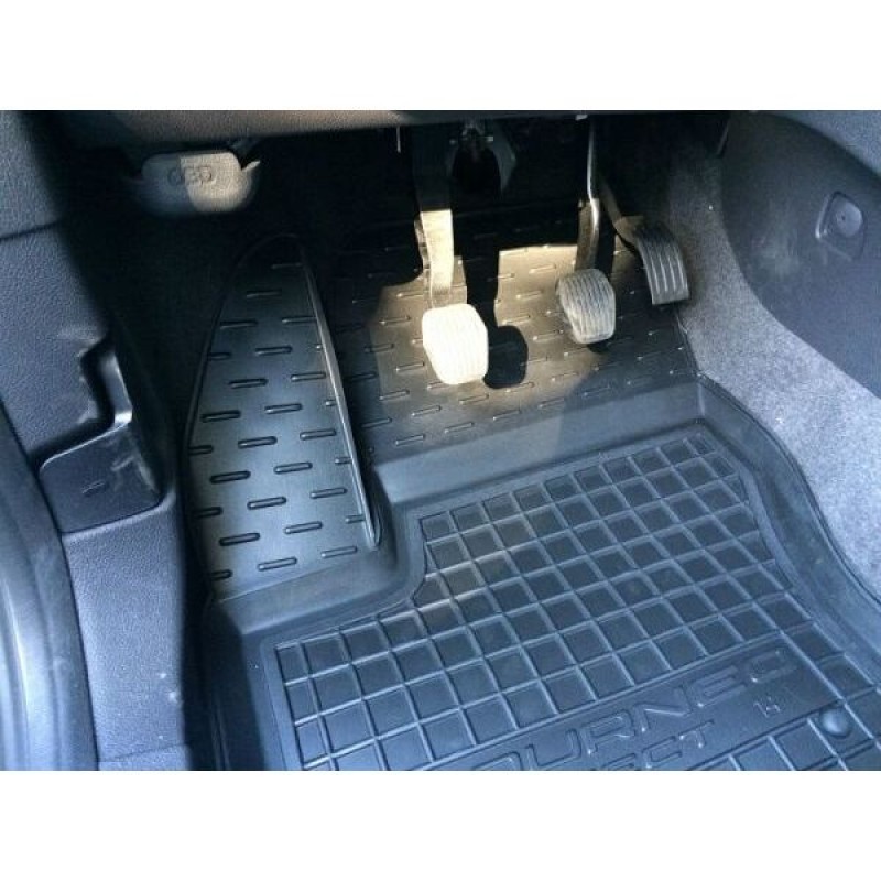 Коврики в салон Ford Transit Connect (2013-...) Коротка база (Avto-Gumm)