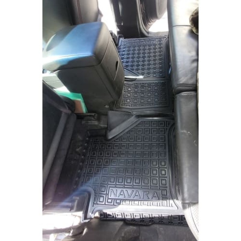 Коврики в салон Nissan Navara Double Cab 2010- (Avto-Gumm)