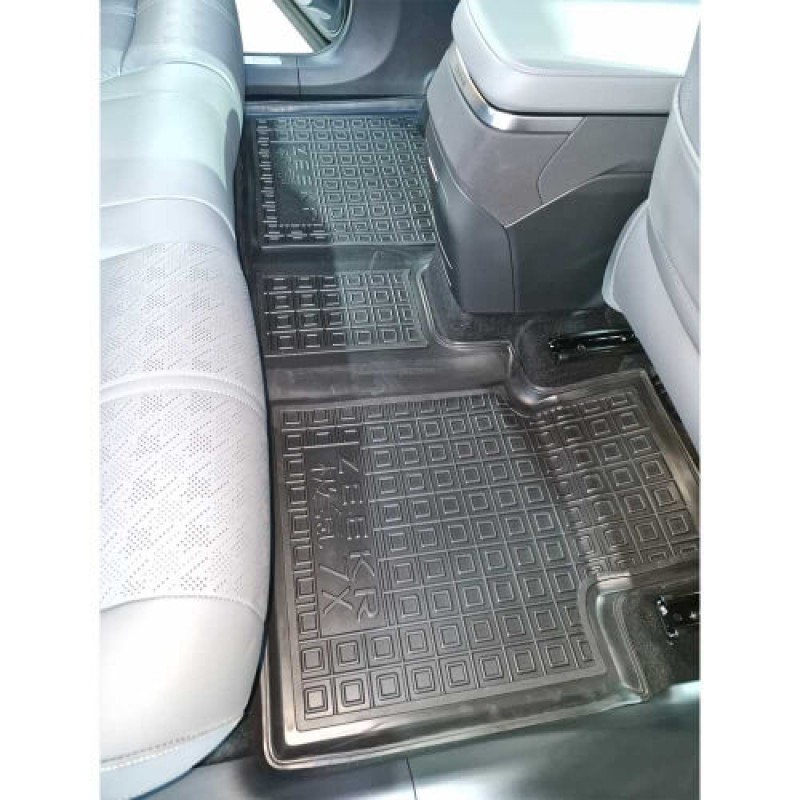 Коврики в салон Zeekr 7X (2024-...) (Avto-Gumm)