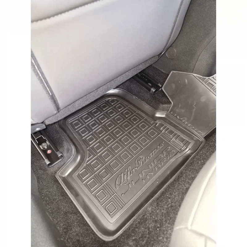 Коврики в салон Alfa Romeo Junior (2024-...) (hybrid) (Avto-Gumm)