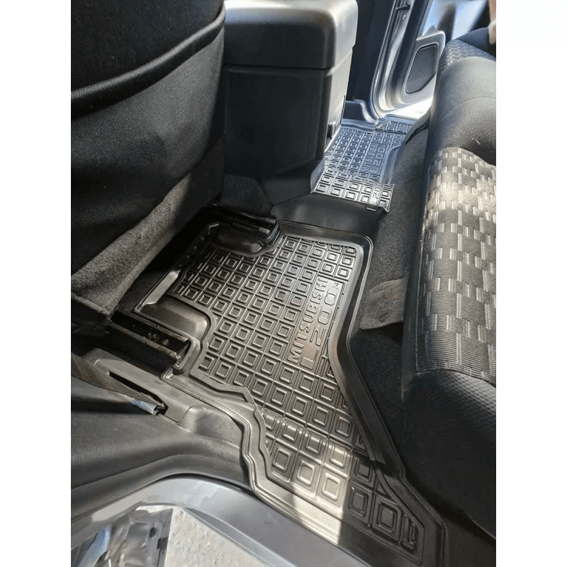 Коврики в салон Mitsubishi L200 (2024-...) Invite (Avto-Gumm)