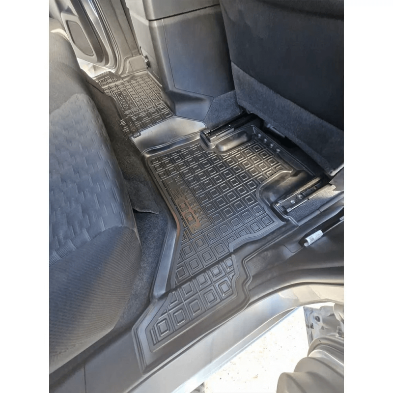 Коврики в салон Mitsubishi L200 (2024-...) Invite (Avto-Gumm)