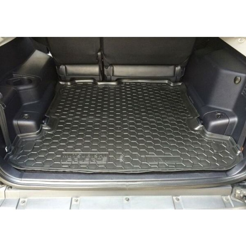 Килимок в багажник для Mitsubishi Pajero Wagon 3/4 99-/07- (Avto-Gumm)