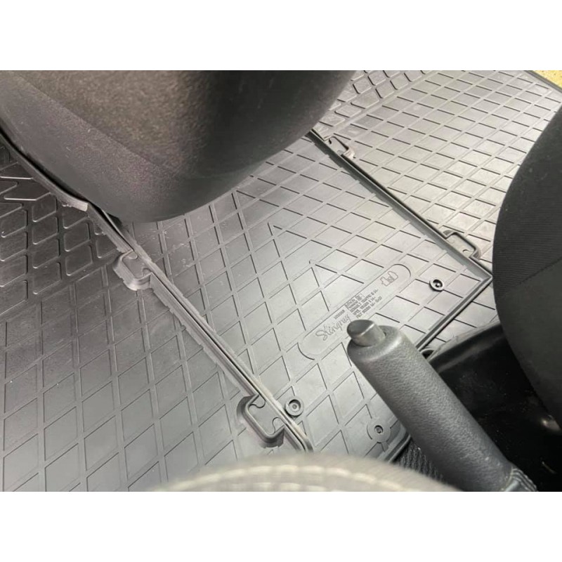 Гумові килимки в салон для Renault Trafic III (2014-...) комплект з 3 штук (Stingray)