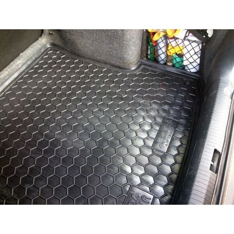 Килимок в багажник для Skoda Octavia I (1996-2004) Liftback (Avto-Gumm)