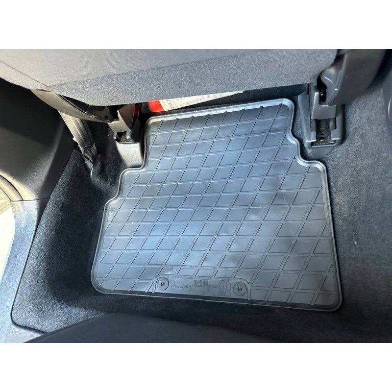 Гумові килимки в салон для Subaru XV (GT) (2017-...) комплект з 4 штук (Stingray)