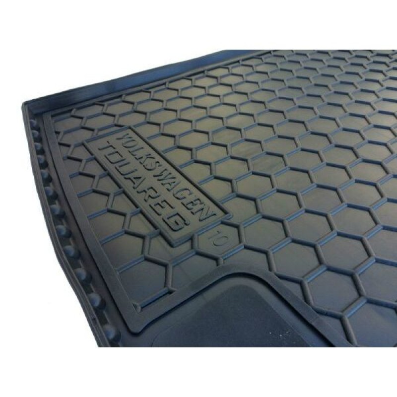 Килимок в багажник для Volkswagen Touareg 2010- 2-х зон. клімат-контроль (Avto-Gumm)