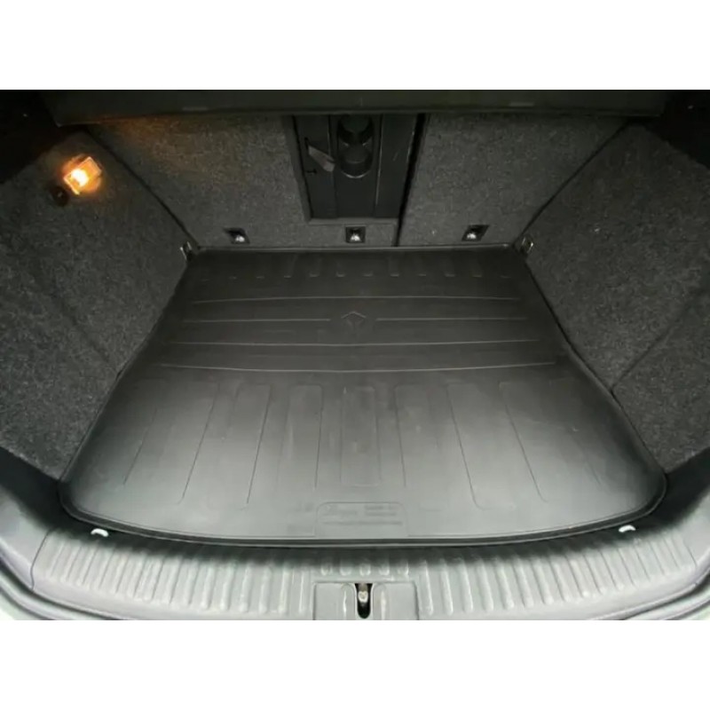 Гумовий килимок в багажник для Volkswagen Tiguan I (2007-2015) (Stingray)