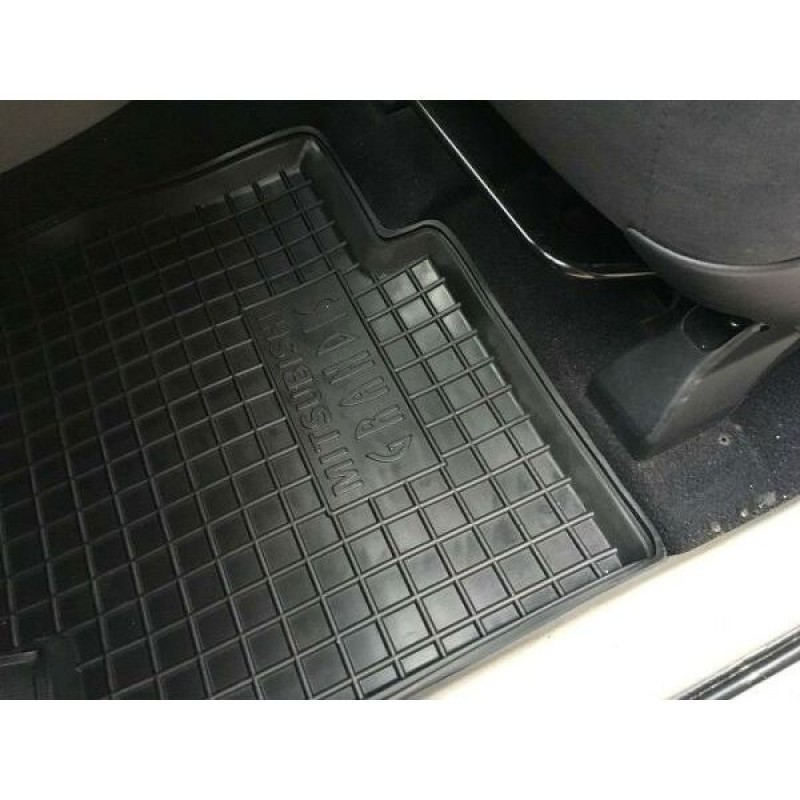 Коврики в салон Mitsubishi Grandis (2003-2011) (Avto-Gumm)