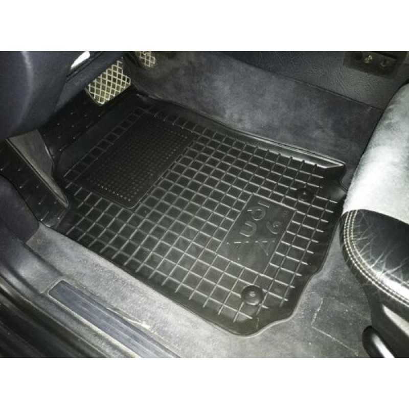 Коврики в салон Audi A6 (C4) (1990-1997) (Avto-Gumm)