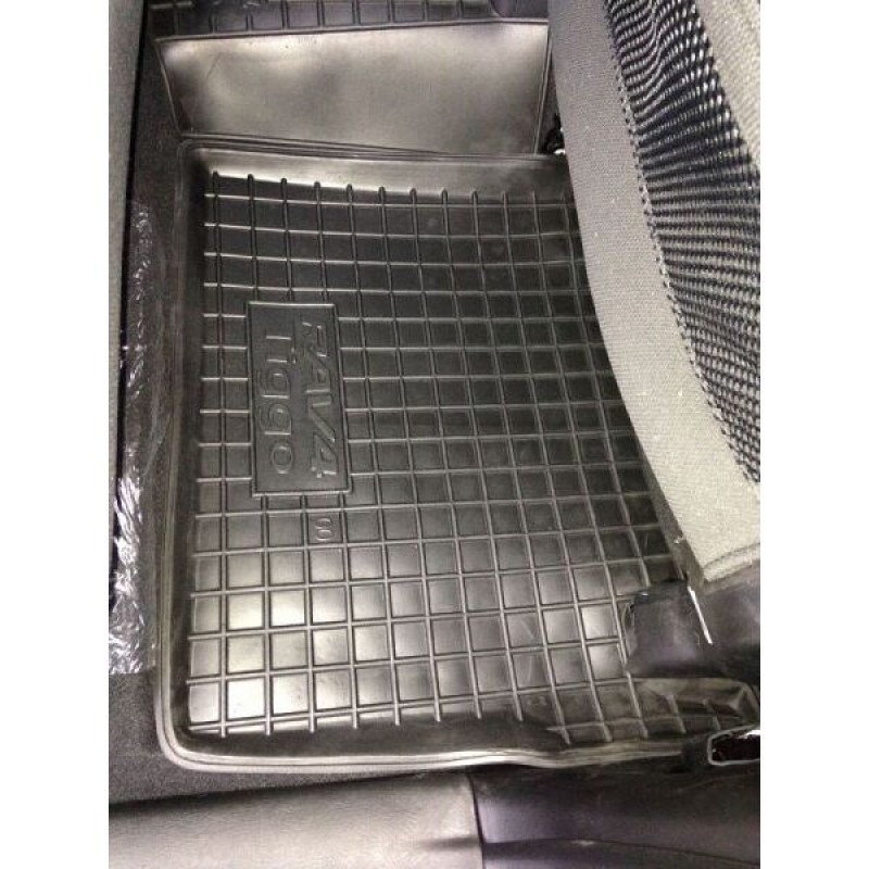 Коврики в салон Chery Tiggo 05-/Toyota RAV4 00- (Avto-Gumm)