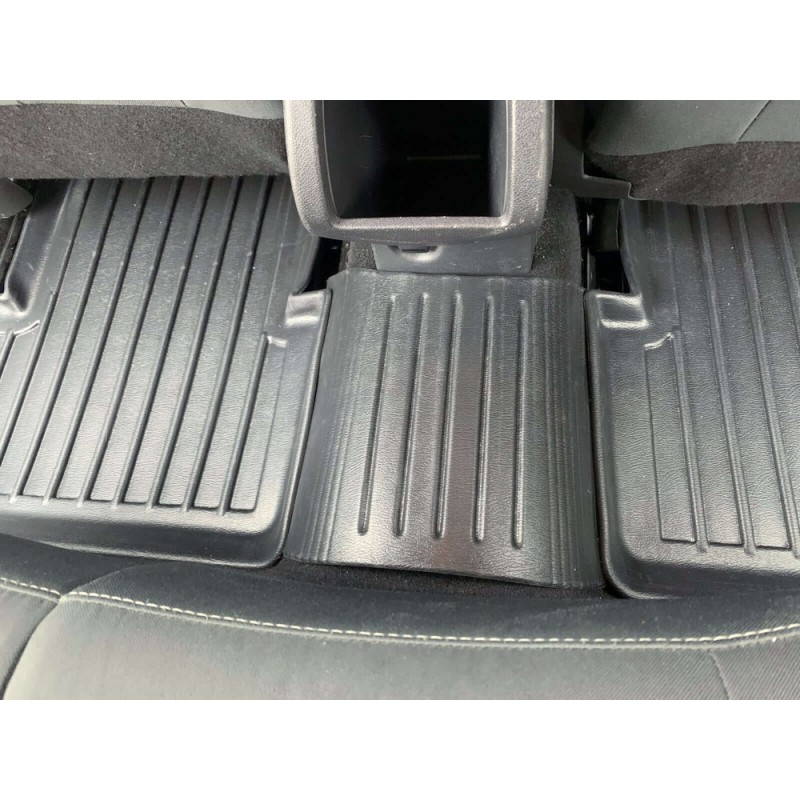 3D килимки для RENAULT Megane III (2008-2015) Universal з бортиками 30 мм (Stingray)