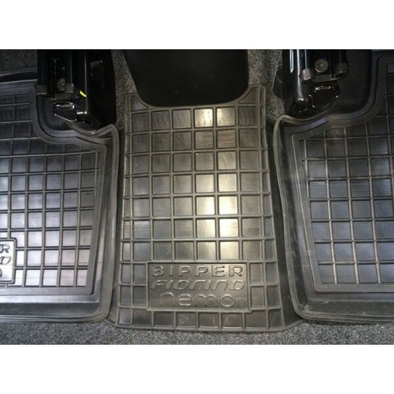 Коврики в салон Fiat Qubo/Fiorino 08-/Citroen Nemo 07-/Peugeot Bipper 08- (Avto-Gumm)