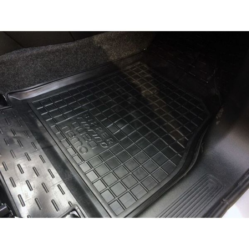 Коврики в салон Fiat Qubo/Fiorino 08-/Citroen Nemo 07-/Peugeot Bipper 08- (Avto-Gumm)