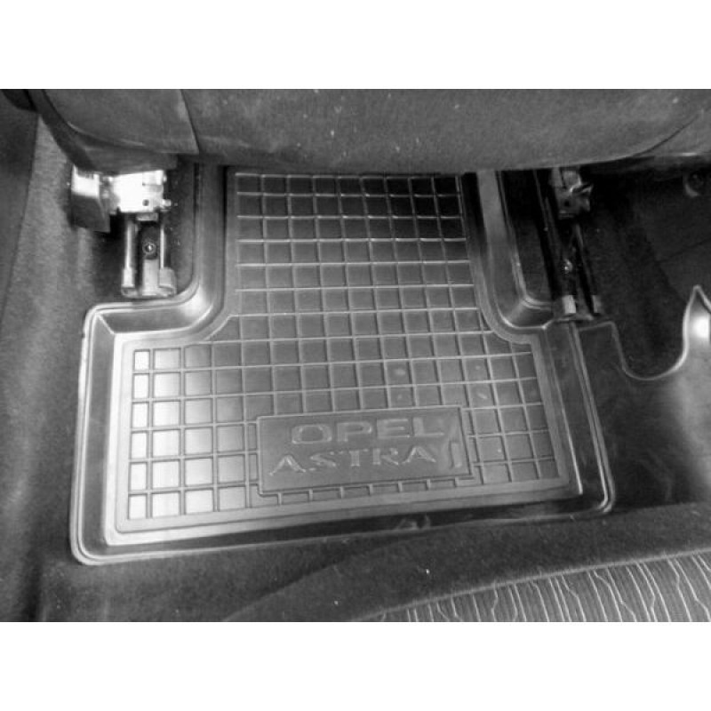 Коврики в салон Opel Astra J (2009-2015) (Avto-Gumm)