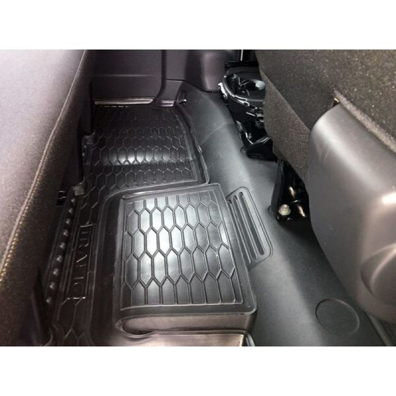 Коврики в салон Renault Trafic 3 16-/Opel Vivaro 15- (2-й ряд) (Avto-Gumm)
