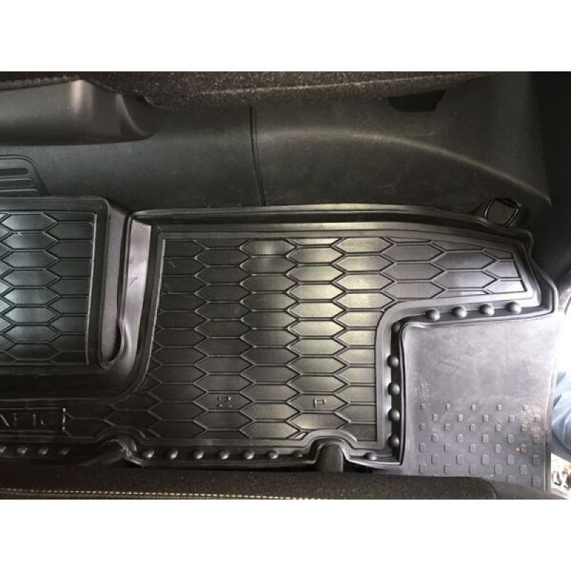 Коврики в салон Renault Trafic 3 16-/Opel Vivaro 15- (2-й ряд) (Avto-Gumm)