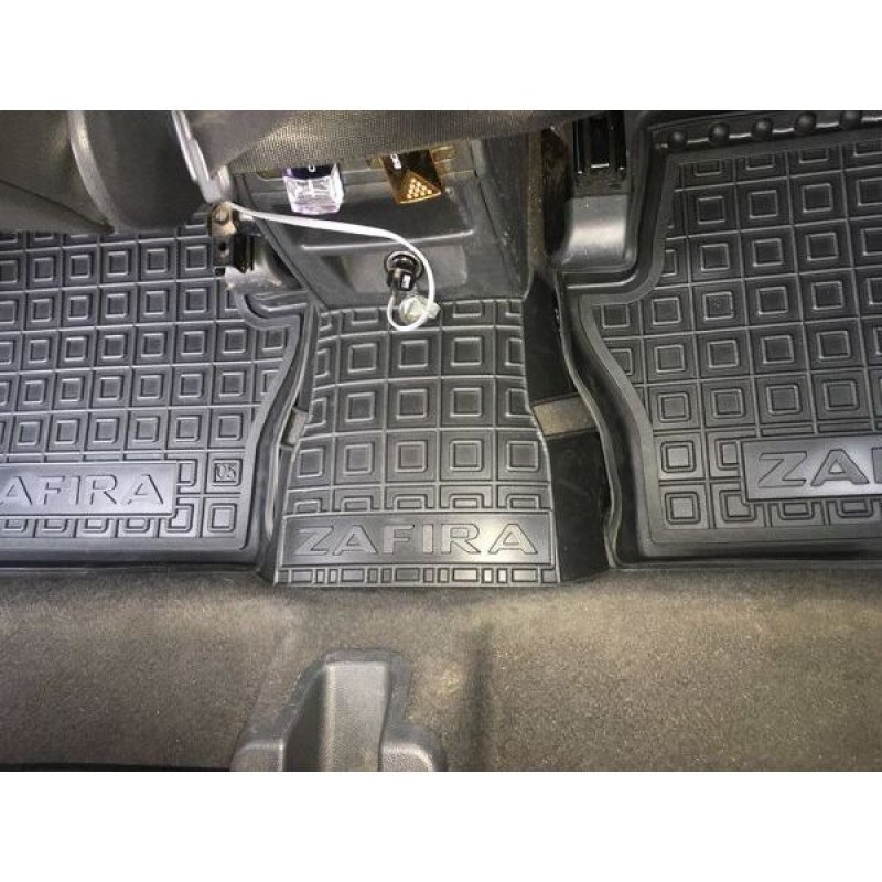 Коврики в салон Opel Zafira B (2005-2011) (Avto-Gumm)