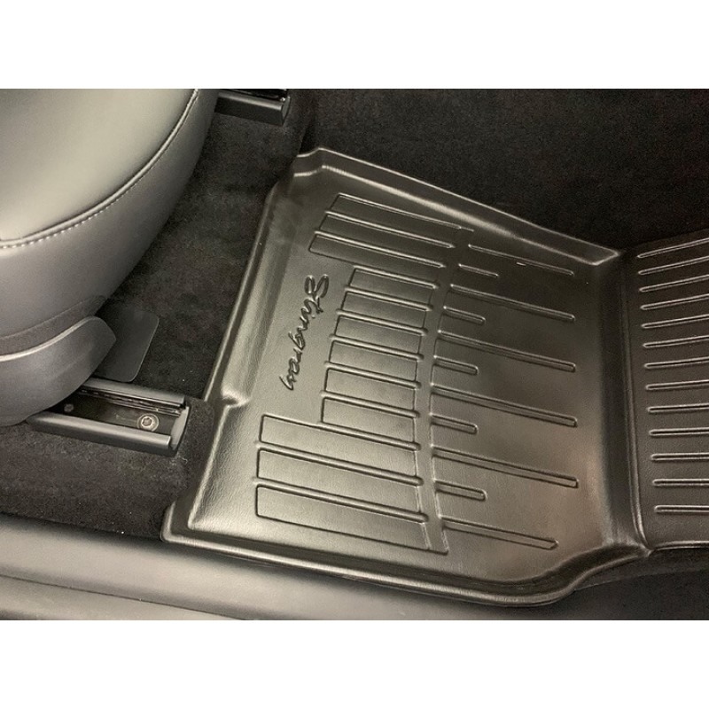 3D килимки для Tesla Model Y (2019-…) (Revised mount) з бортиками 30 мм (Stingray)