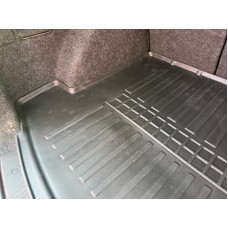 Килимок в багажник для Renault Megane II (2002-2009) Universal з бортиками 30 мм (Stingray)