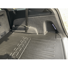 Килимок в багажник для Audi Q7 (4M) (2015-...) з бортиками 30 мм (Stingray)