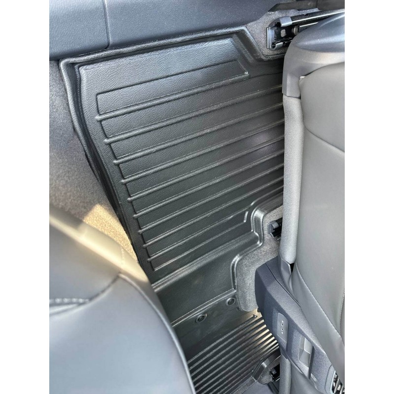 3D килимки для Skoda Enyaq IV (2021-...) з бортиками 30 мм (Stingray)