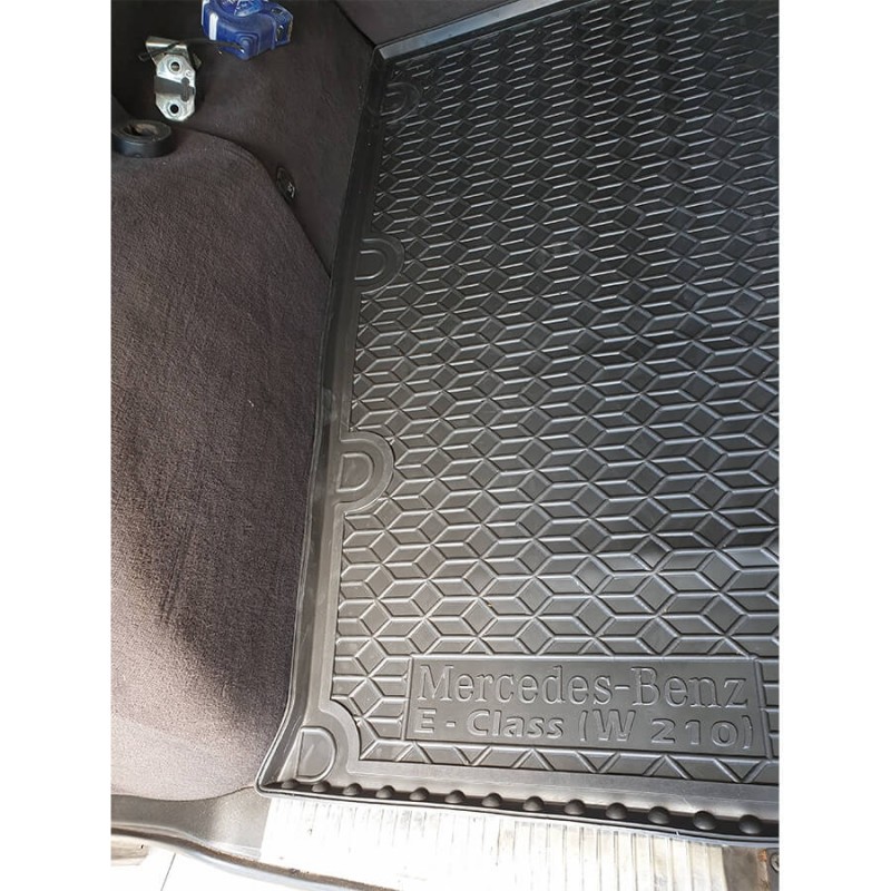 Килимок в багажник для Mercedes Benz W210 E (1995-2002) Universal (Avto-Gumm)