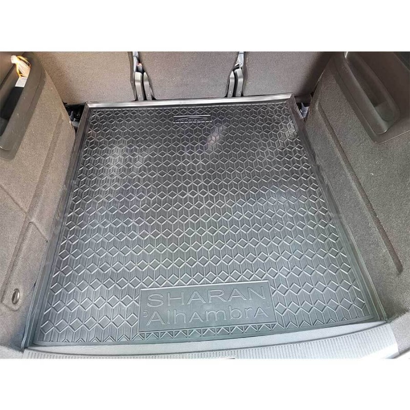 Килимок в багажник для Seat Alhambra II (7N) (2010-...) (Avto-Gumm)