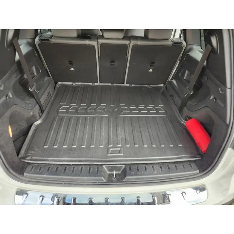 Килимок в багажник для Mercedes Benz EQB (X243) 2021- з бортиками 30 мм (Stingray)