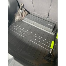 Килимок в багажник для Nissan Leaf (ZE1) (2017-...) (з саабвуфером) з бортиками 30 мм (Stingray)