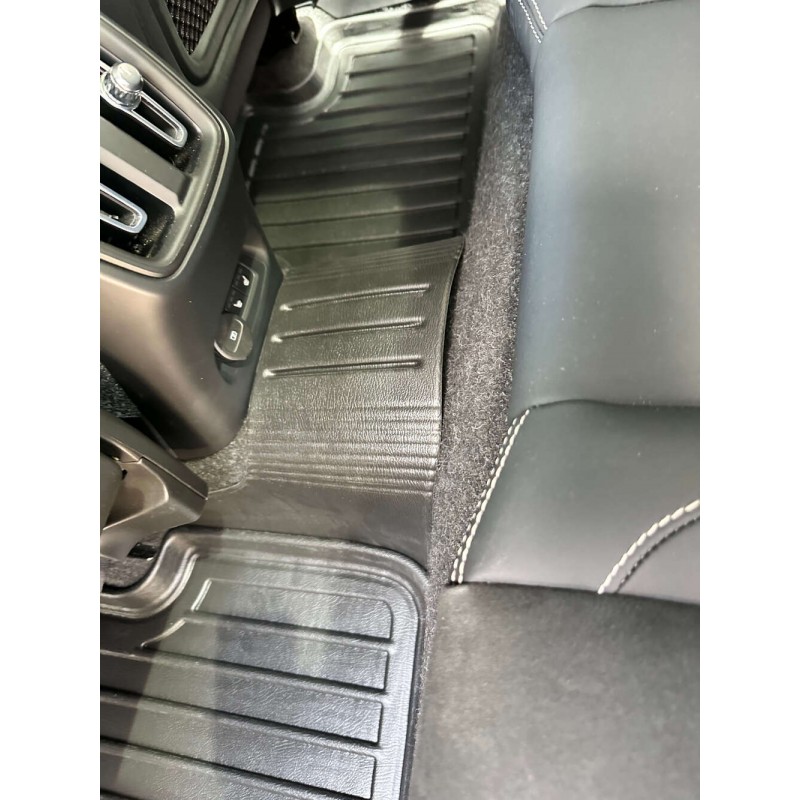 3D килимки для Volvo C40 Recharge (2021-...) з бортиками 30 мм (Stingray)