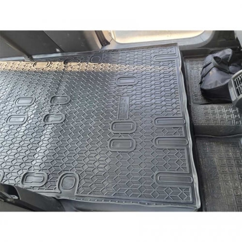 Килимок в багажник для Volkswagen Caddy IV (2020-...) Maxi 7 місць (Avto-Gumm)