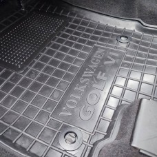Коврики в салон Volkswagen Golf 5 03-/6 09- (Avto-Gumm)