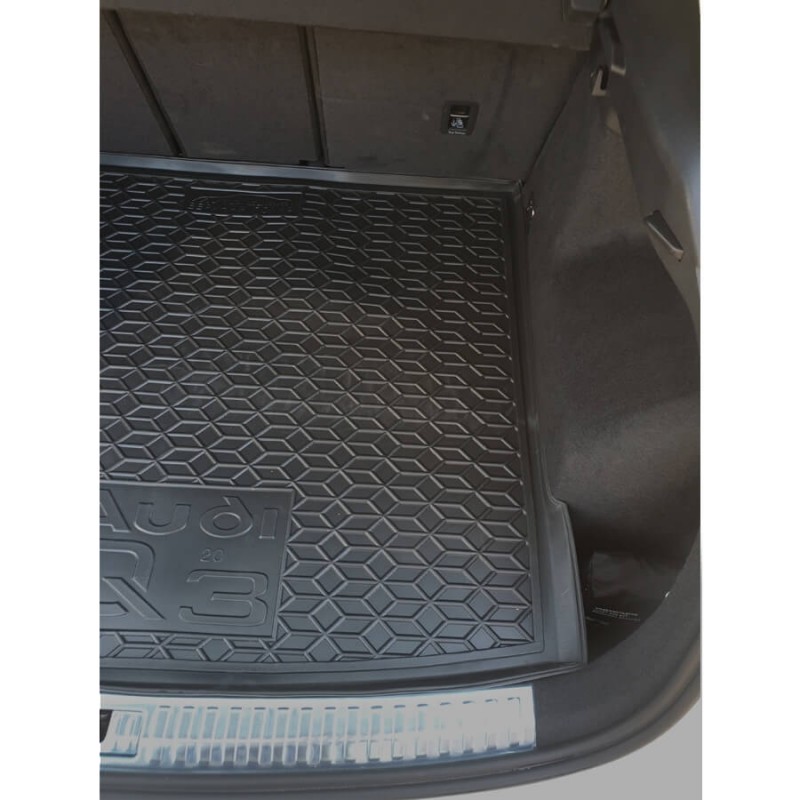 Килимок в багажник для Audi Q3 (F3) (2019-...) (Верхня полка) (Avto-Gumm)