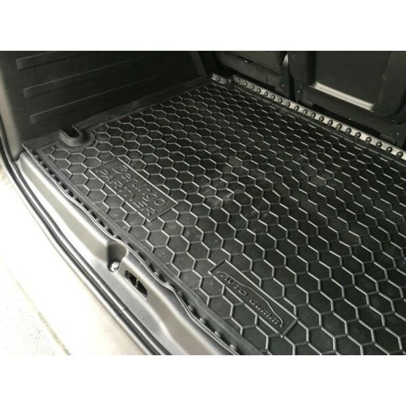 Килимок в багажник для Citroen Berlingo (B9)/Peugeot Partner Tepee 2008- (Avto-Gumm)