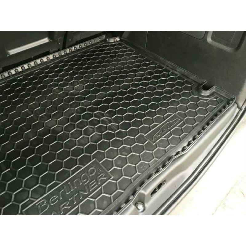 Килимок в багажник для Citroen Berlingo (B9)/Peugeot Partner Tepee 2008- (Avto-Gumm)