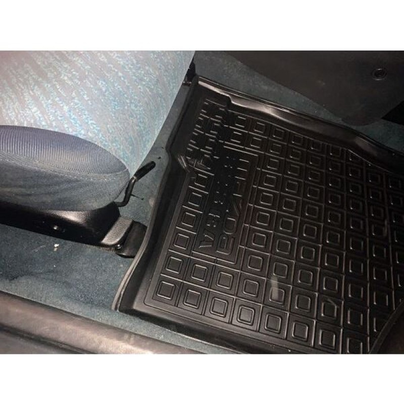 Коврики в салон Mazda 323 BA 1994-1998 (Avto-Gumm)