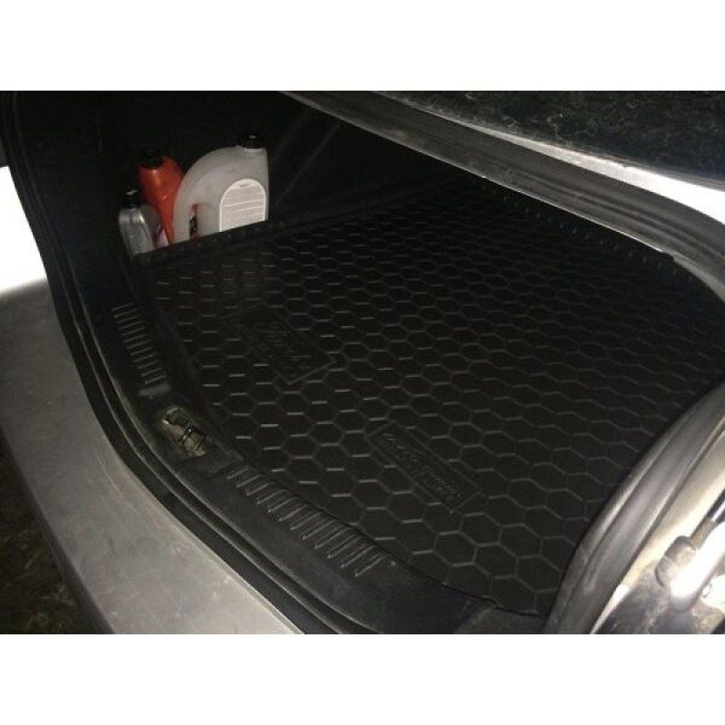 Килимок в багажник для Ford Mondeo IV (2007-2014) Sd/Hb (повнорозмірна запаска) (Avto-Gumm)